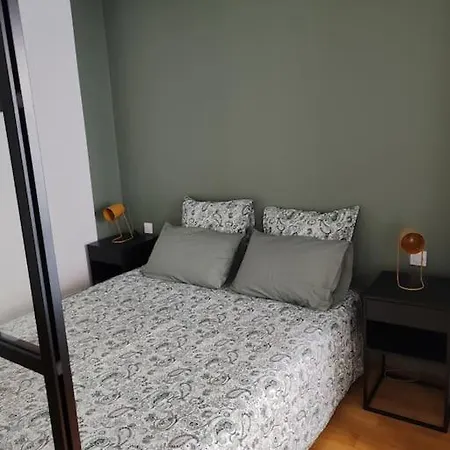 Moderno Al Centro Di - Republique パリ