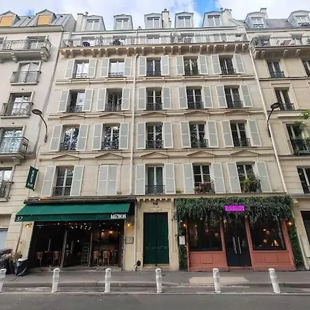 Moderno Al Centro Di - Republique Paris