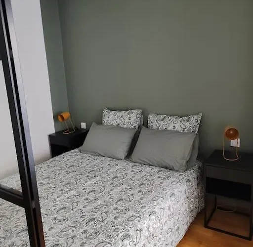 Moderno Al Centro Di - Republique Paris